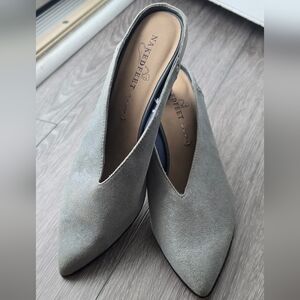 Naked Feet Genuine Leather Ash Grey Pointed Toe Mules Women Size 8 Ombre Heel